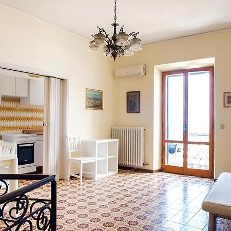Bilocale Fronte Mare, - M143 Apartment